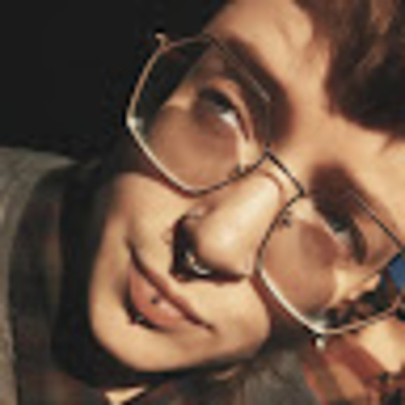 Meet your Posher, Jessi - Picture 1 of 1